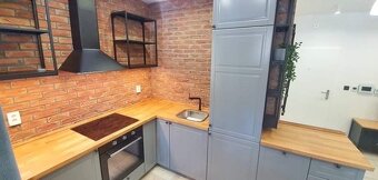 2 izbový byt + balkón s výhľadom - 6