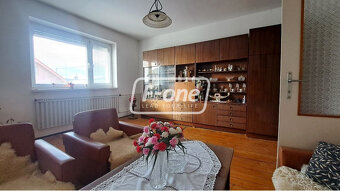 Dvojgeneračná stavba v malebnej obci Trstín - 6