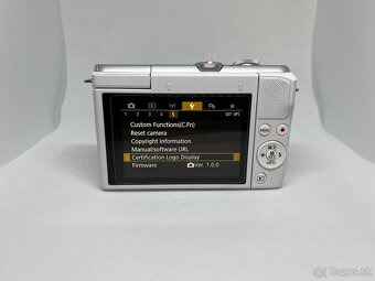 Canon M200 + Canon EF-M 15-45mm - 6