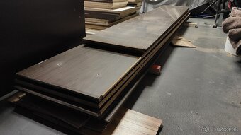 Predam doma robenu vstavanu skrinu - 6