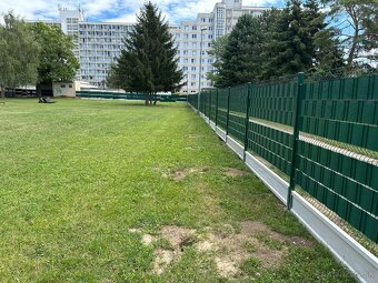 Betónové, 2D/3D panelové ploty, podhrabové dosky - 6