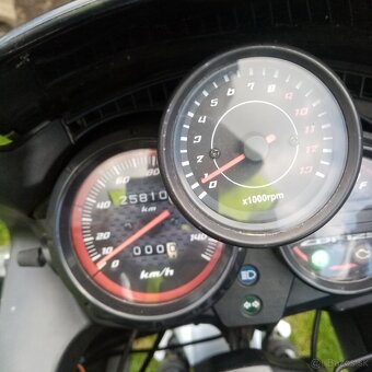 HONDA CBF 125- M - 6