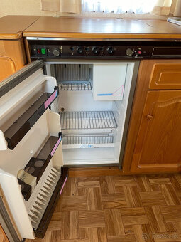 Karavan Knaus Azur - 6