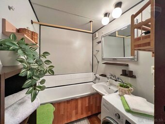 Predaj 3i byt Prievidza časť Necpaly- s balkónom 70m2 - 6
