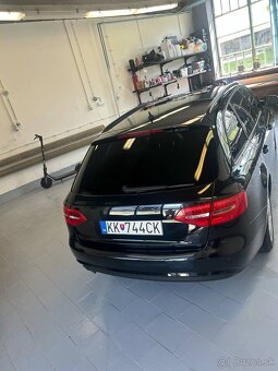 AUDI A 4 AVANT - 6