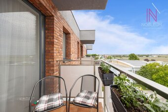 REZERVOVANÉ - 2 izbový byt s dvoma loggiami na Slnečných Jaz - 6