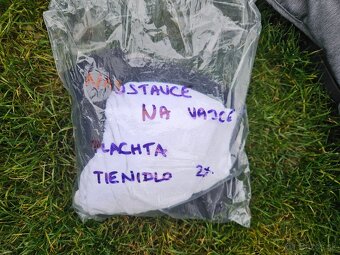 Darujem ROAN BLOOM - 6