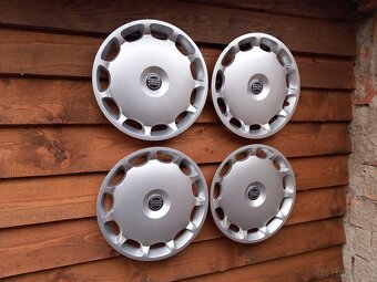 Puklice, poklice Volvo, Sada 9173282 - 6