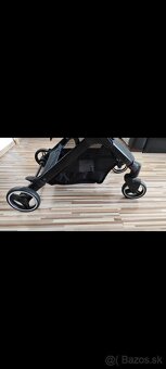 Hauck travel N care - 6