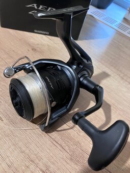 Navijak Shimano Areo 4000 - 6