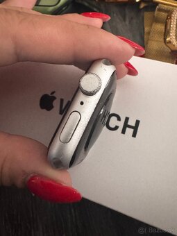 Apple Watch SE 44mm - 6
