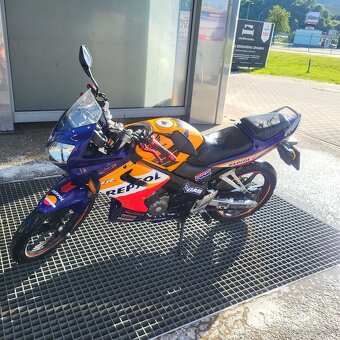 Honda CBR125 - 6