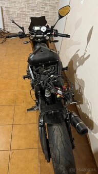 Yamaha FZ8 Fazer - 6