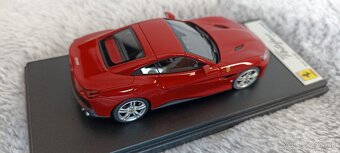 Predám model Ferrari Portofino 1:43 Looksmart - 6