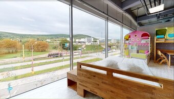 183m2 Obchodný priestor s veľkými výkladmi na Račiansku ulic - 6