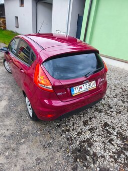 Ford fiesta - 6