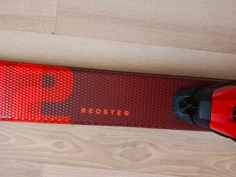 Lyžiarsky set lyže, lyžiarky,prilba paličky - 6