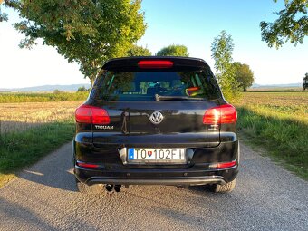 Volkswagen Tiguan 2.0 TDi R-line - 6