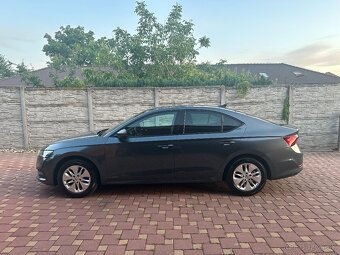 2022 Skoda Octavia - 6