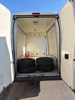 Peugeot Boxer 3,0L - 6