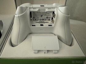 Ovládač Xbox Series S / X - 6