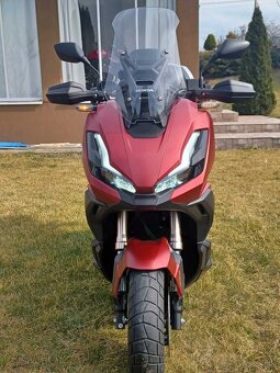 Honda ADV 350 - 6