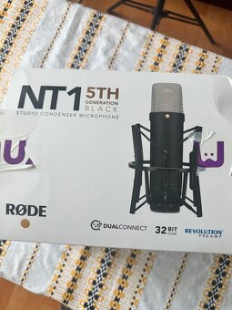 RODE NT1 5th Generation + stojan + štúdiove sluchadla - 6