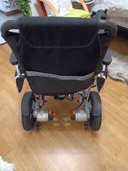 Elektrický invalidný vozík - 6