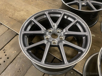 Tesla Model 3 Aero 5x114.3 R18 - 6