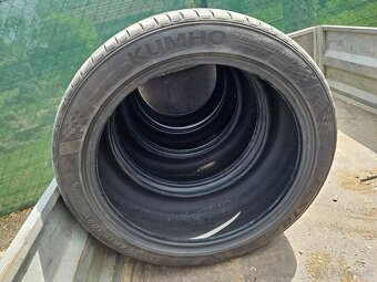 255/40 r19 letné - 6