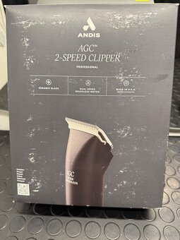 Strihací strojček ANDIS AGCB - čierny - 6