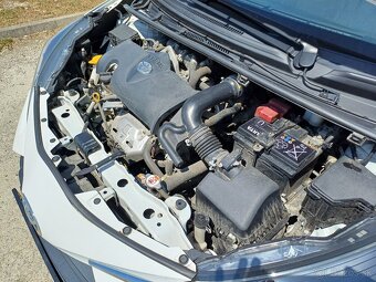 Toyota yaris - 6