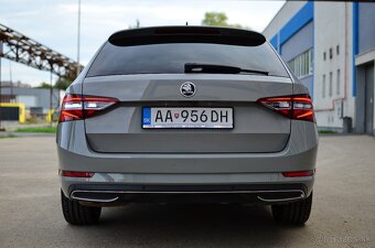 Škoda Superb Combi Sportline 4x4 2.0TDI 140kW DSG Nardo Grey - 6