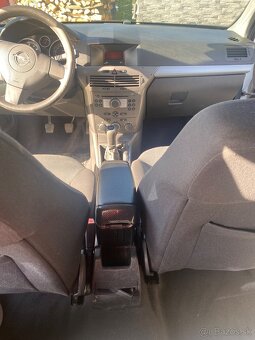 Opel Astra hatchback 1,6 benzin - 6