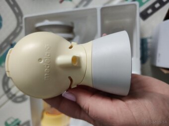 Elektrická odsávačka Medela Swing Flex - 6