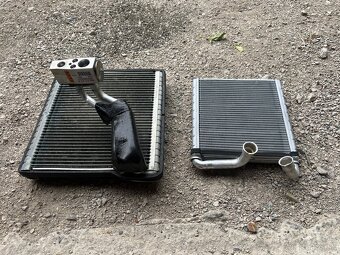 Škoda Octavia 3 1.6TDI 77kw Rozpredam na náhradné diely - 6