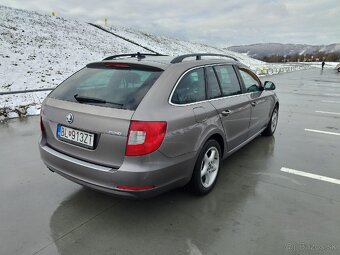 Škoda Superb TDi Combi 2013 - 6
