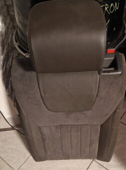 Sedačky LAURIN & KLEMENT OCTAVIA III - 6