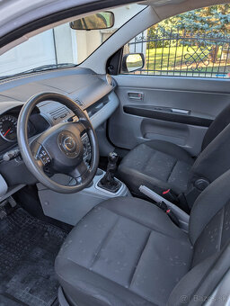 Mazda 2 (benzín 1,25 L) - 6