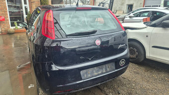Fiat grande Punto 1,2i 48kw - 6