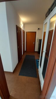 Predám priatelský 3 izbový byt+Kumbál+Logia na ul. Kpt. Nal. - 6