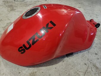 Suzuki sv 650 - 6
