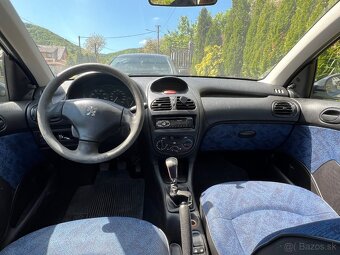 Peugeot 206 1.1 benzín - 6