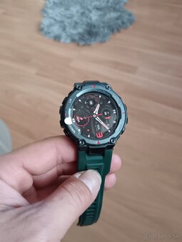 Predám Amazfit T-Rex pro - 6