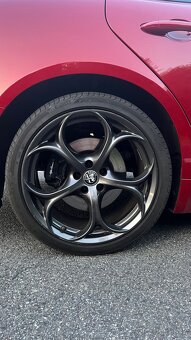 Alfa romeo Giulia - 6