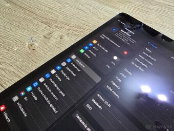 Ipad 7 32gb plnefunkcny ma len bezne znamky na ramiku ale zi - 6