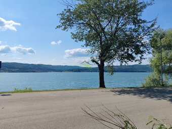 Jeden z troch pozemkov v prvej línii pri vode PREDANÝ - 6