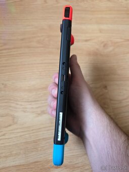 Nintendo Switch + Pro controller + 256 GB karta - 6