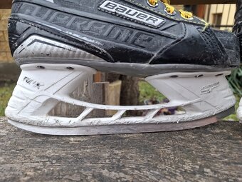 Detské korčule Bauer Supreme S35 3,5D - 6