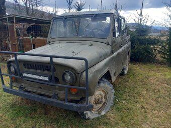 Uaz 469 - 6